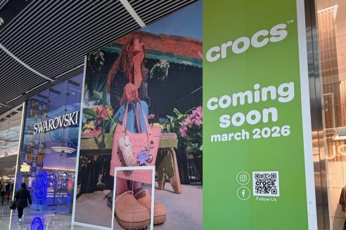 Crocs-store-crop-492x328.jpg